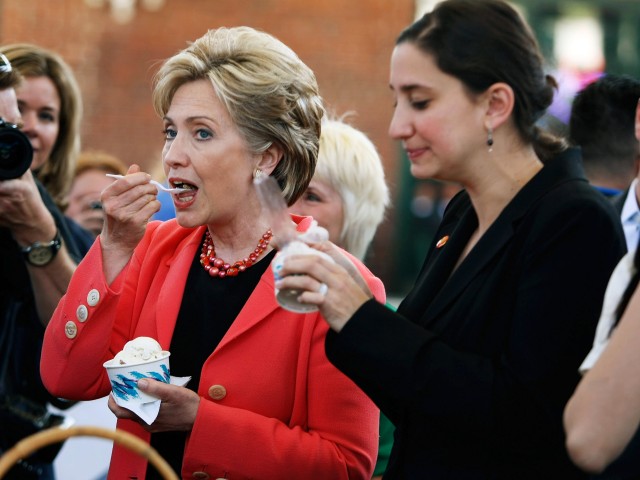Hillary Clinton hates eating in front of the press