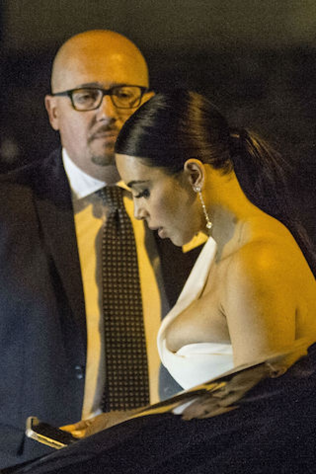 Kim Kardashian boob