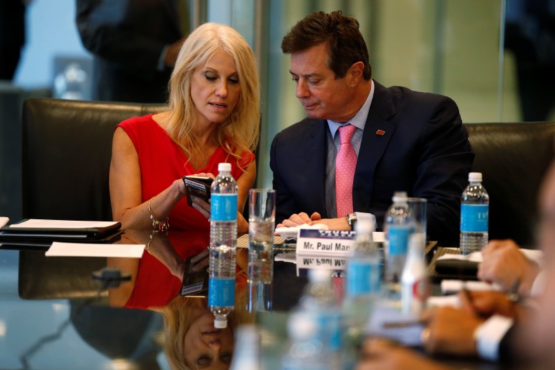 Kellyanne Conway and Paul Manafort (Getty Images)
