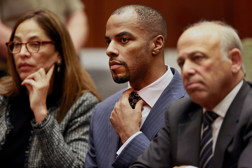 Darren Sharper appears in court with his lawyers (Getty Images)
