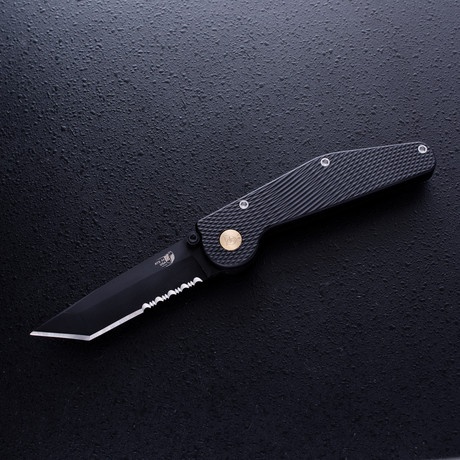 You can save $190 on a great knife right now (Photo via Touch of Modern)