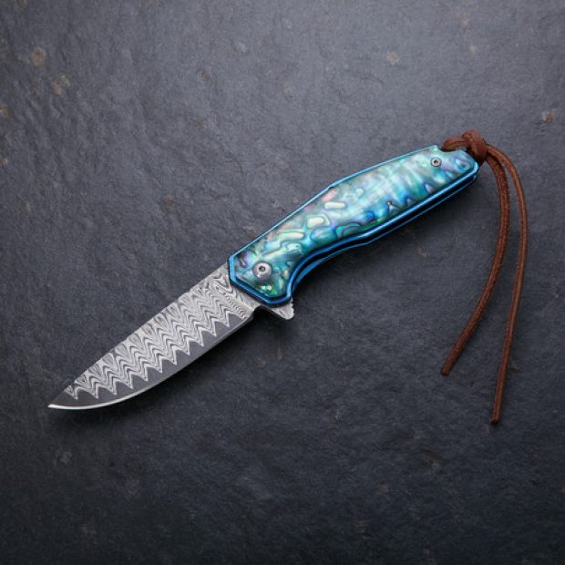 Normally $115, the Discus knife is on sale for $90 (Photo via Touch of Modern)