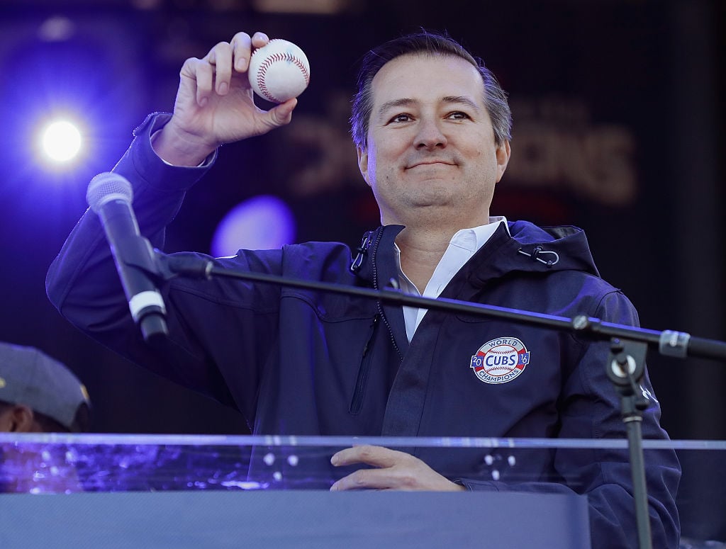 Tom Ricketts at the Chicago Cubs World Series victory parade (Getty Images)
