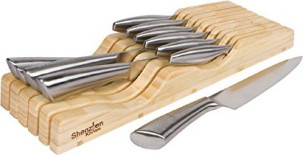 Normally $80, this knife set is $35 off today (Photo via Amazon)