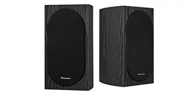 Normally $130, these bookshelf speakers are 31 percent off today for Cyber Monday (Photo via Amazon)