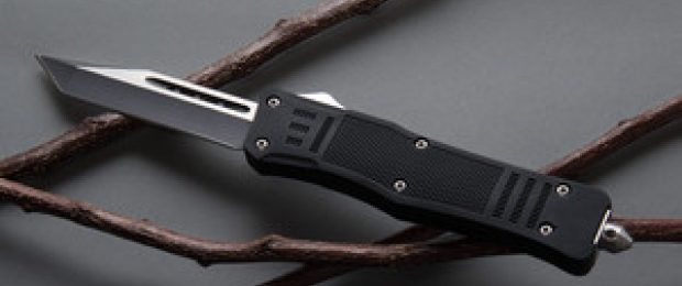 Over 40 percent off tactical knives for Cyber Monday (Photo via Touch of Modern)