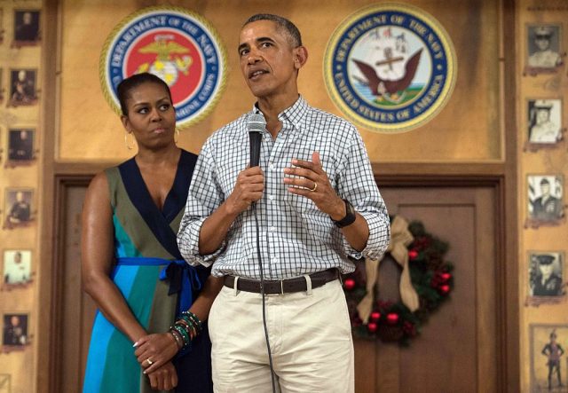 The Obamas Thank Troops In Final Visit To Hawaii Base | The Daily Caller
