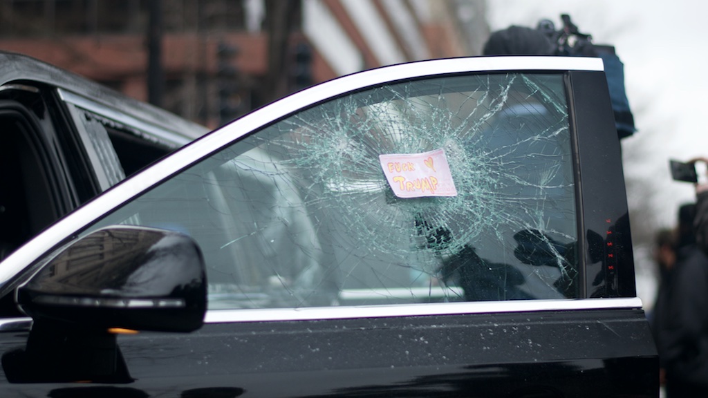Limousine window smashed by protesters – Daily Caller – Abbey Jaroma