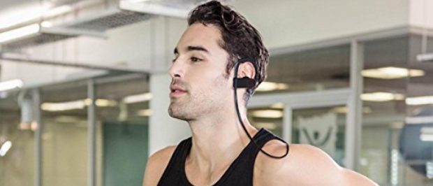 The headphones work great for this guy (Photo via Amazon)