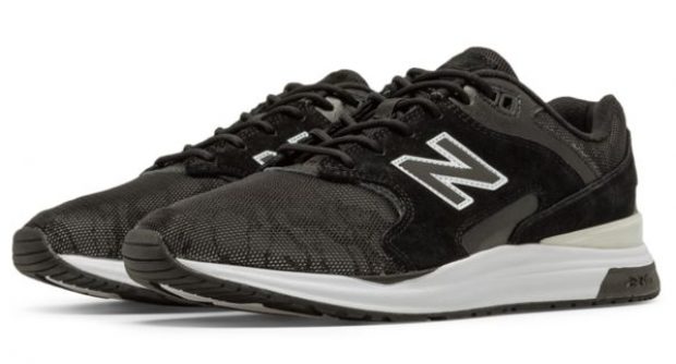 Normally $110, this pair of New Balances is 63 percent off (Photo via Joe's New Balance Outlet)