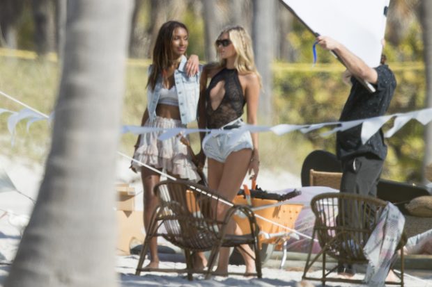 Victoria's Secret models Elsa Hosk and Jasmine Tookes pose on the beach in Miami. Picture by: Splash News