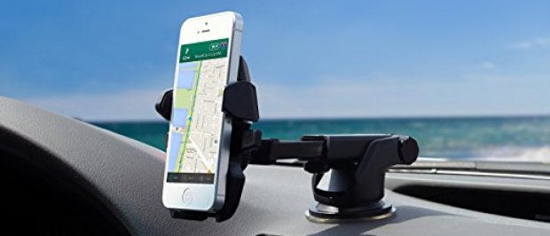 This is one of the car mount holders on sale today (Photo via Amazon)