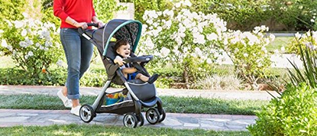 Strollers are nearly 50 percent off today (Photo via Amazon)