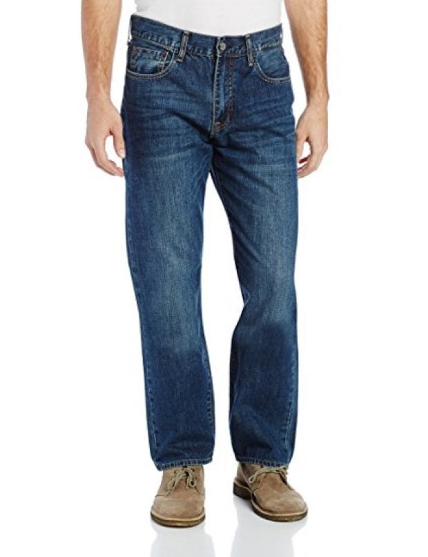 Normally $75, this pair of Izod jeans is 71 percent off today (Photo via Amazon)