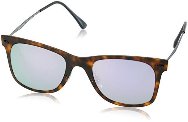 Normally $225, this pair of Ray-Bans is 50 percent off today (Photo via Amazon)