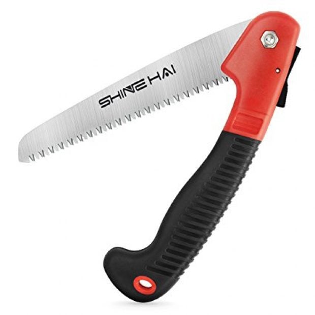 Normally $40, this hand saw is 65 percent off (Photo via Amazon)