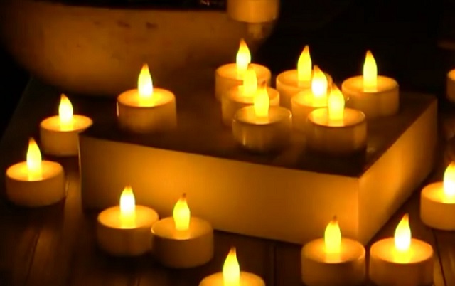battery-powered tea light candles YouTube screenshot/Festive Lights