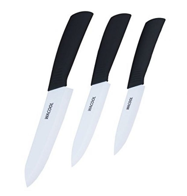 Normally $50, this 3-piece knife set is 73 percent off right now (Photo via Amazon)