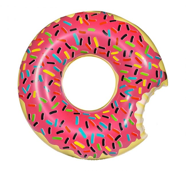 This donut inflatable looks mouthwateringly picture perfect (Photo via Amazon)