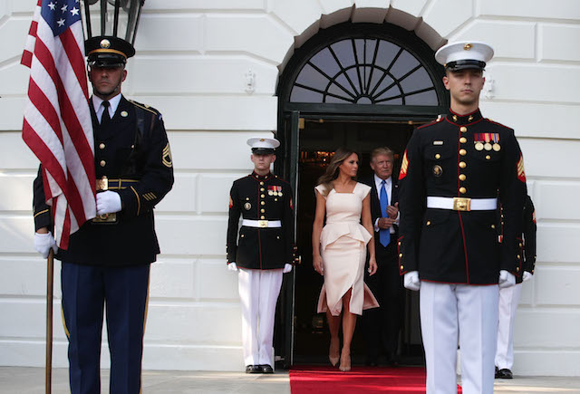 WASHINGTON, DC - JUNE 29: U.S. President Donald Trump (R) and first lady Melania Trump (L) walk out to welcome South Korean President Moon Jae-in and his wife Kim Jung-sook at the South Portico of the White House June 29, 2017 in Washington, DC. President Moon is on a three-day visit in Washington. (Photo by Alex Wong/Getty Images)