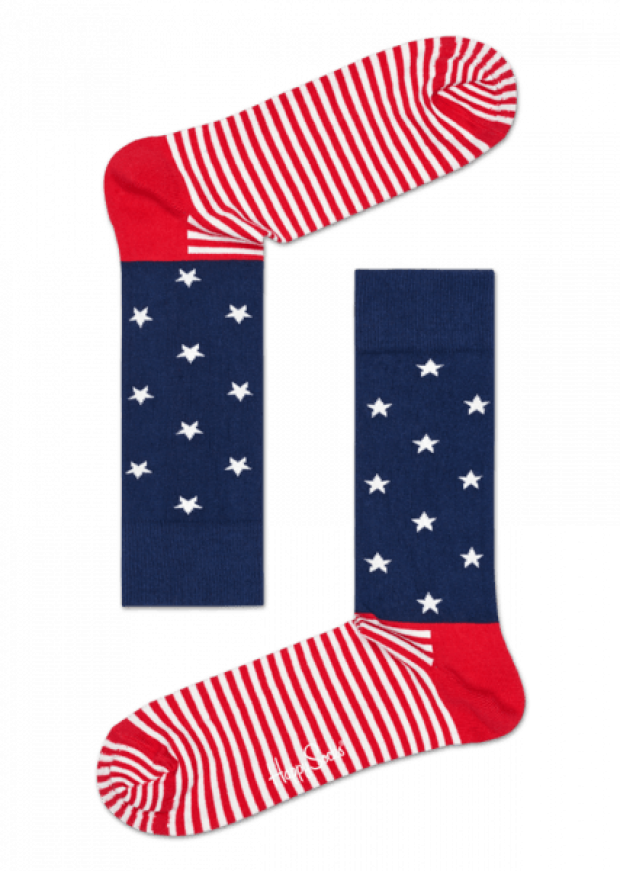 Normally $12, these American flag socks are 30 percent off with this exclusive code (Photo via Amazon)