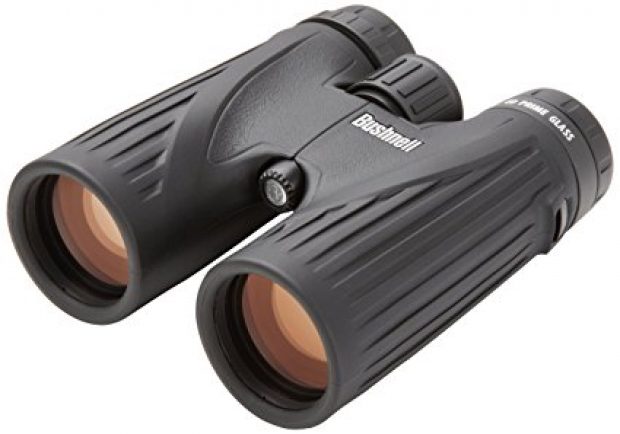 Normally $267, this pair of binoculars is 42 percent off today (Photo via Amazon)