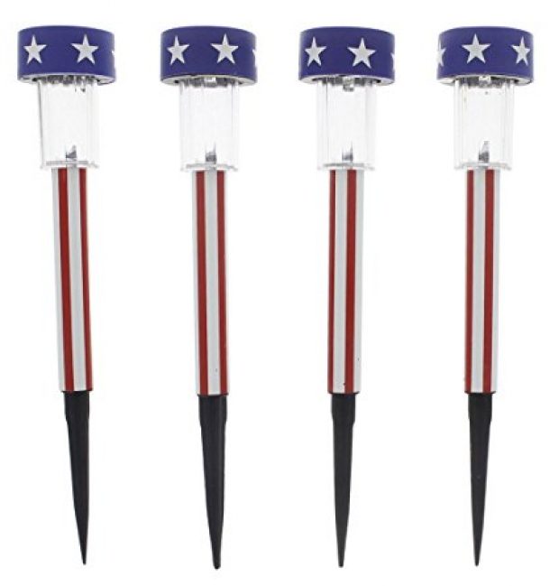 Normally $13, these patriotic garden lights are 29 percent off (Photo via Amazon)