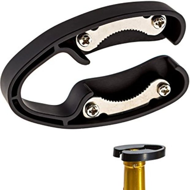 Normally $20, this 2-pack of foil cutters is 70 percent off today (Photo via Amazon)