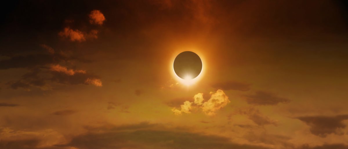 Eclipse (Shutterstock)