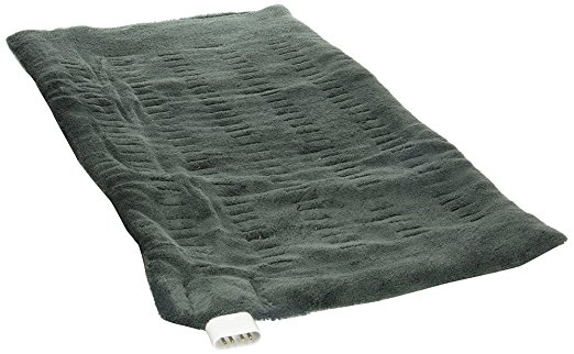Normally $40, this heating pad is 25 percent off today (Photo via Amazon)