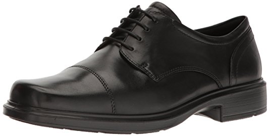 Normally $110, this Oxford shoe is 43 percent off today (Photo via Amazon)