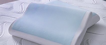 Memory foam pillow (Photo via Amazon)