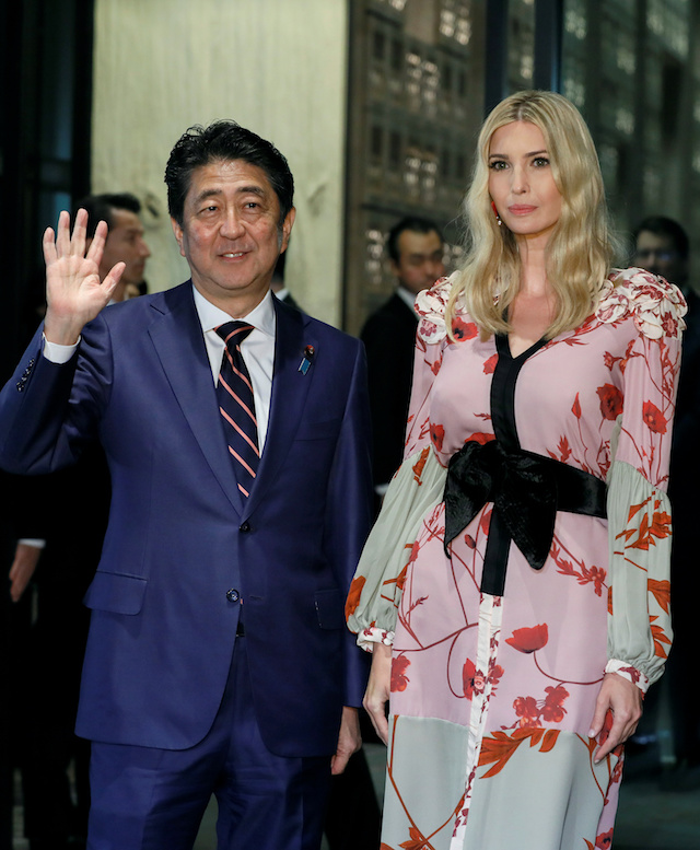 Ivanka Trump, Advisor to US President Donald Trump, is welcomed by Japanese Prime Minister Shinzo Abe for a dinner at a restaurant in Tokyo, Japan, 3 November 2017. REUTERS/Kimimasa Mayama/Pool - 