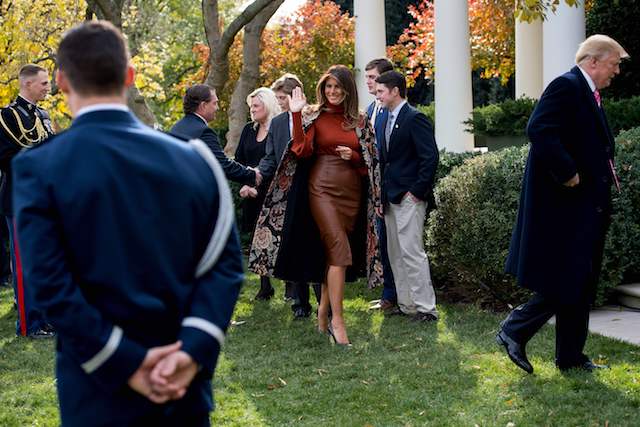 First lady Melania Trump waves after President Donald Trump pardoned the Thanksgiving turkey Drumstick in the Rose Garden of the White House in Washington, D.C., on Nov. 21, 2017. (Photo: JIM WATSON/AFP/Getty Images)