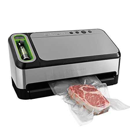 Normally $200, this vacuum sealing system is 37 percent off (Photo via Amazon)