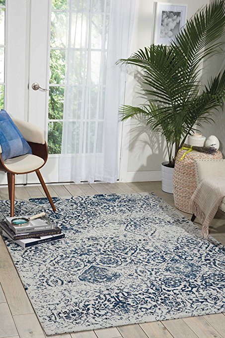 Normally $371, this area rug is 62 percent off today (Photo via Amazon)