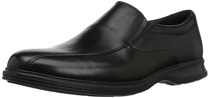 Normally $120, these Oxford shoes are 50 percent off today (Photo via Amazon)