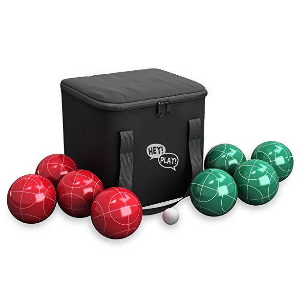 Normally $40, this bocce set is 38 percent off today (Photo via Amazon)