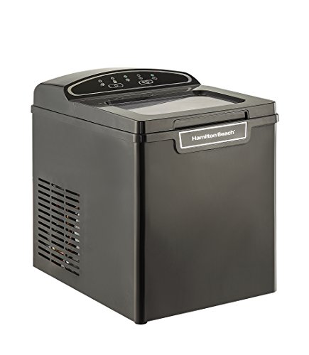 Normally $120, this portable ice maker is 23 percent off today (Photo via Amazon)