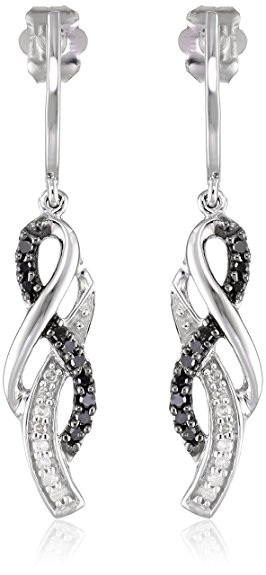 Normally $249, these 10k white gold earrings are 44 percent off today (Photo via Amazon)