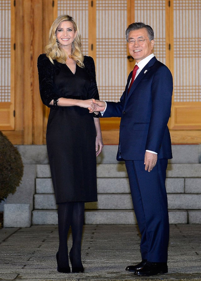 SEOUL, SOUTH KOREA - FEBRUARY 23: South Korean President Moon Jae-In (R) shakes hands with Ivanka Trump (L) during their dinner at the Presidential Blue House on February 23, 2018 in Seoul, South Korea. Ivanka Trump is on a four-day visit to South Korea to attend the closing ceremony of the Pyeongchang Winter Olympics and to meet South Korean President Moon. (Photo by Kim Min-Hee-Pool/Getty Images)
