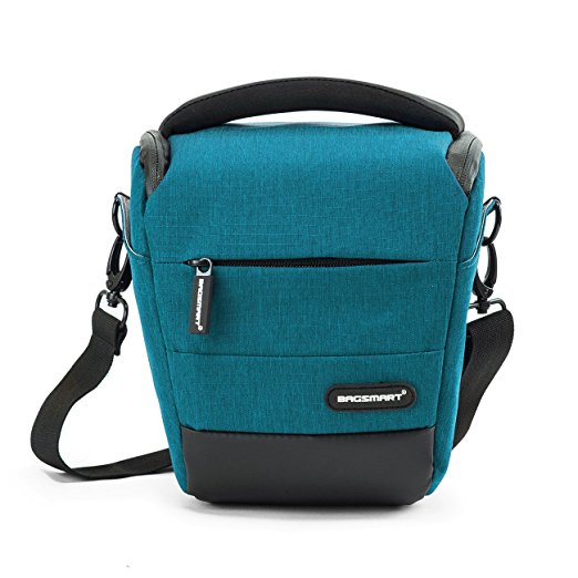 Normally $29, this camera bag is 30 percent off today (Photo via Amazon)