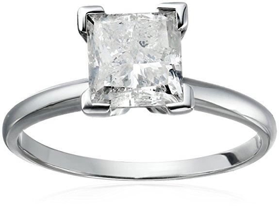 Normally $2,905, this 14k white gold ring is 57 percent off today (Photo via Amazon)