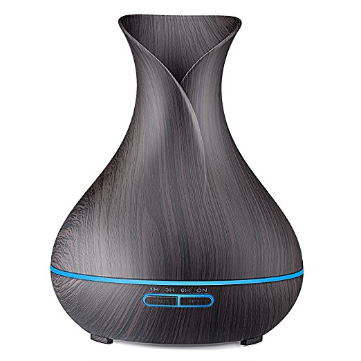 Normally $90, this essential oil diffuser is 60 percent off (Photo via Amazon)