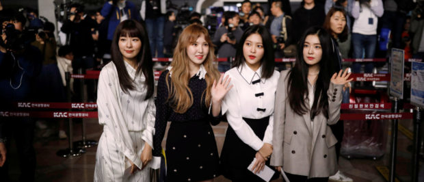 Members of South Korean K-pop girl group Red Velvet leaves for Pyongyang at the Gimpo International airport in Seoul, South Korea, March 31, 2018. REUTERS/Kim Hong-Ji