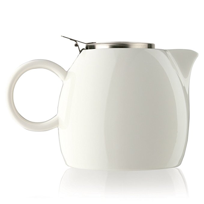Normally $30, this ceramic teapot with tea infuser is 33 percent off today (Photo via Amazon)