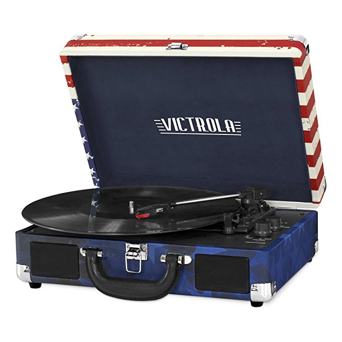 Normally $60, this American flag-themed record player is 28 percent off (Photo via Amazon)