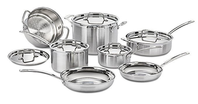 Normally $670, this 12-piece cookware set is 69 percent off (Photo via Amazon)