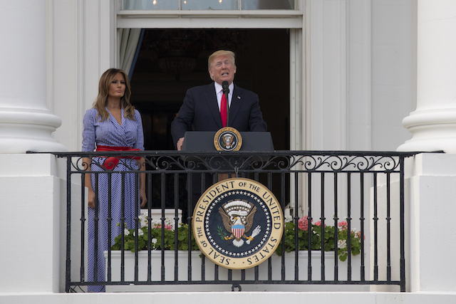 US President Donald Trump delivers remarks during a picnic for military families on the South Lawn of the White House on July 4, 2018 in Washington, DC. (Photo by Alex Edelman/Getty Images)