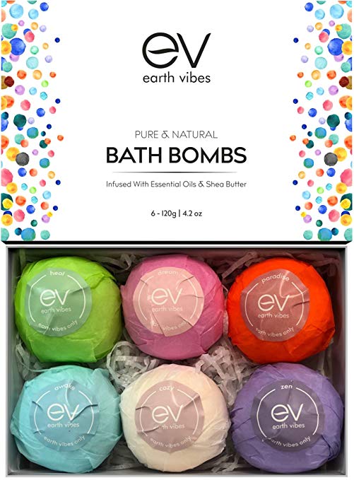 Normally $40, this bath bombs kit set is 68 percent off today (Photo via Amazon)